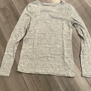 Basic long sleeve tee